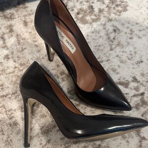 Steve Madden Classic Black Heels
